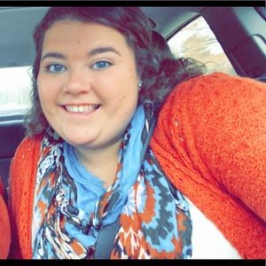 Meet your Posher, Melanie